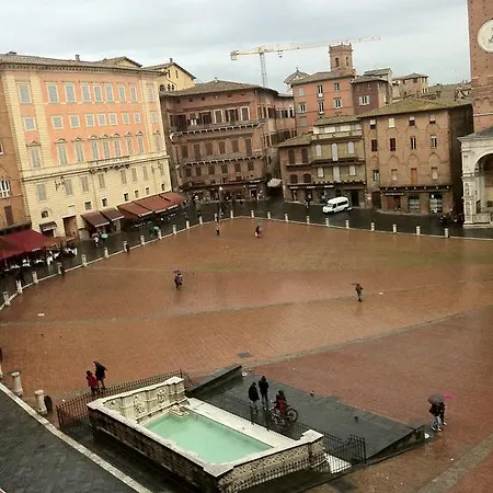 Palazzo Lenzi Apartmán Siena